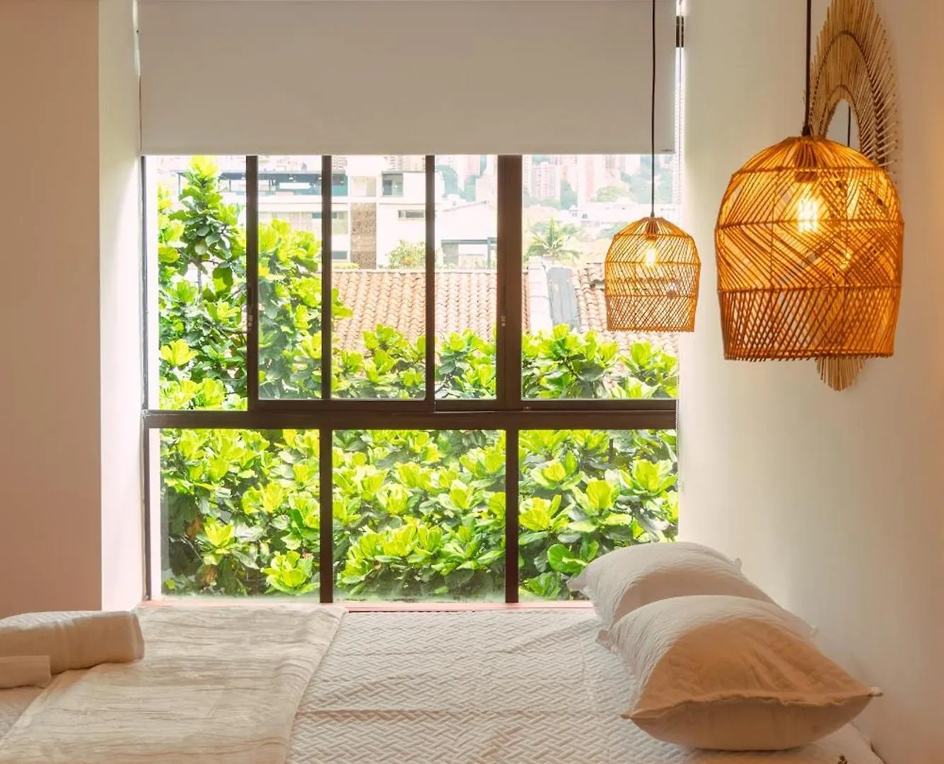 Apartamento Elegante Habitacion Bano Compartido En Poblado-B11 Medellín